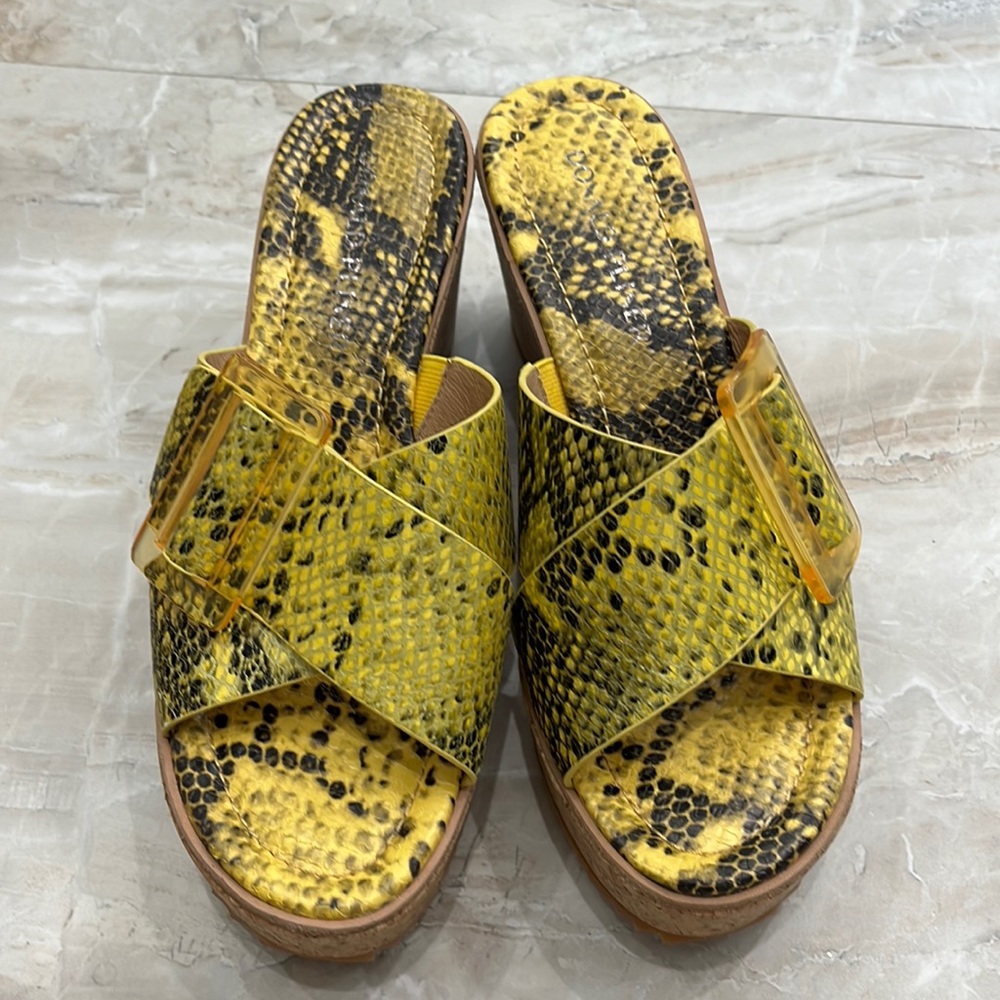 Donald Pliner cork wedges